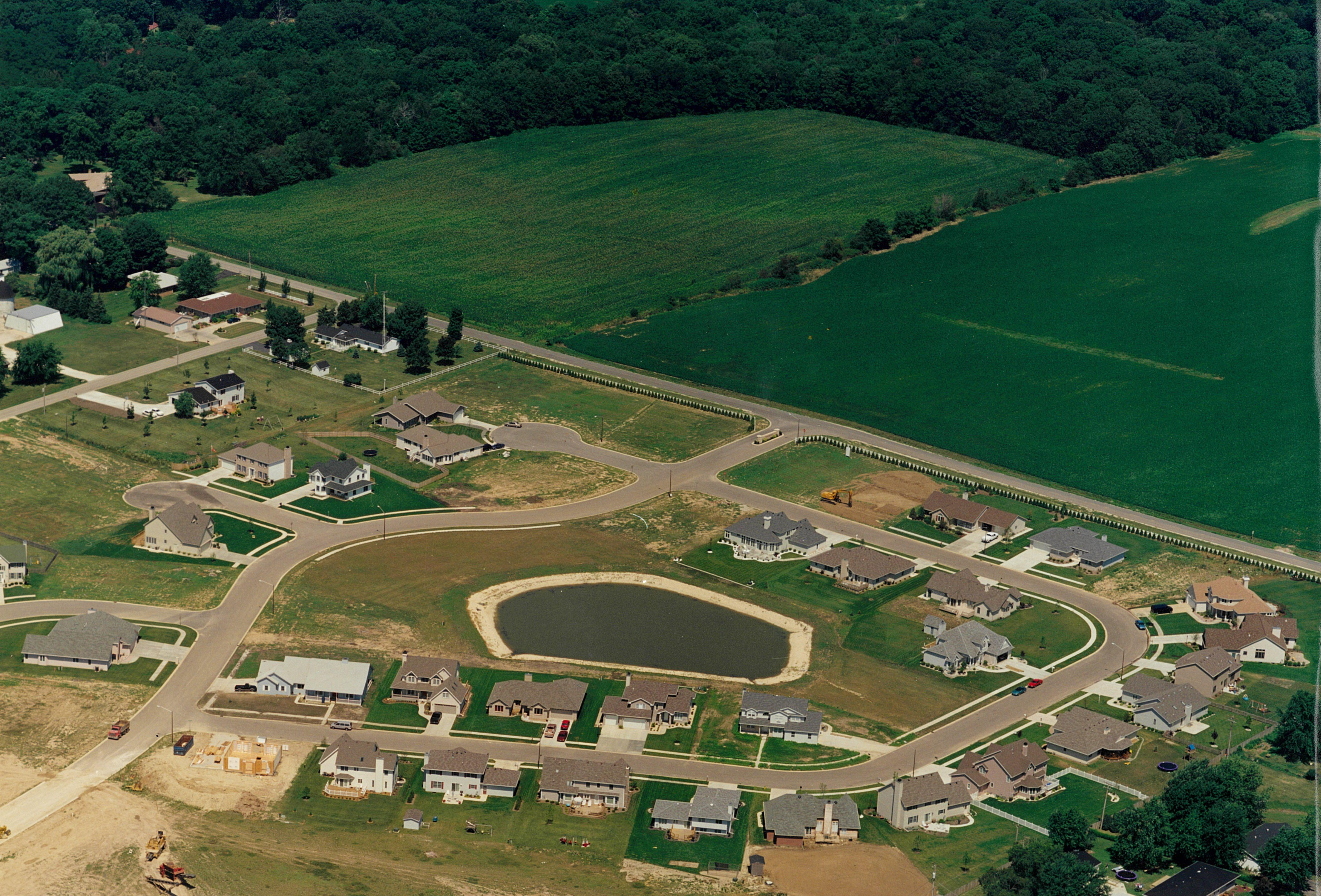 Old aerial photo of the construction of Tunrberry Neighborhood.